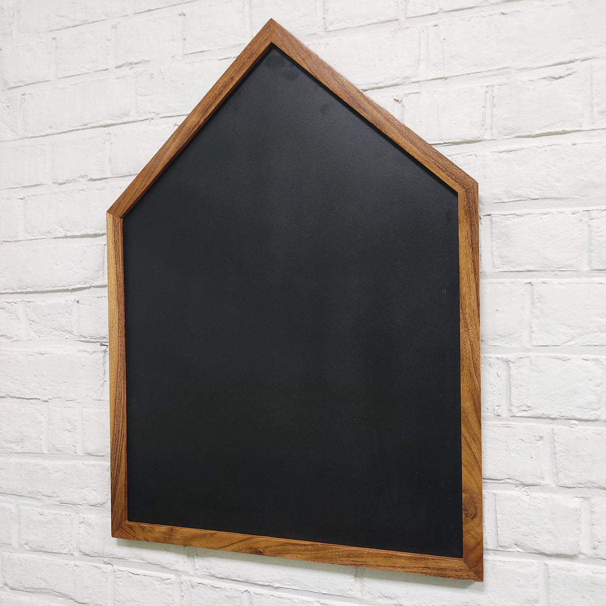 HUT CHALKBOARD