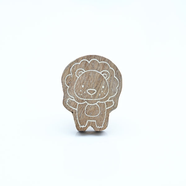 Lion Mango Wood Drawer Knob