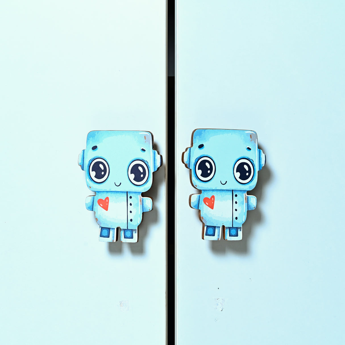 Robot Cupboard Handles