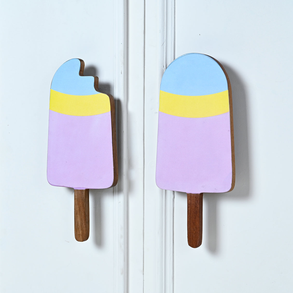 ICE CREAM CUPBOARD HANDLES