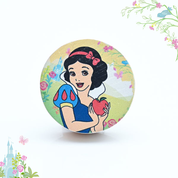 Snow White with Apple Themed Drawer Knob – Disney Princess Collection