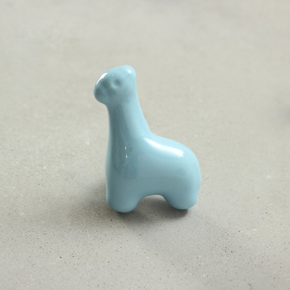 Giffy Giraffe Knobs (With Colour Variants)