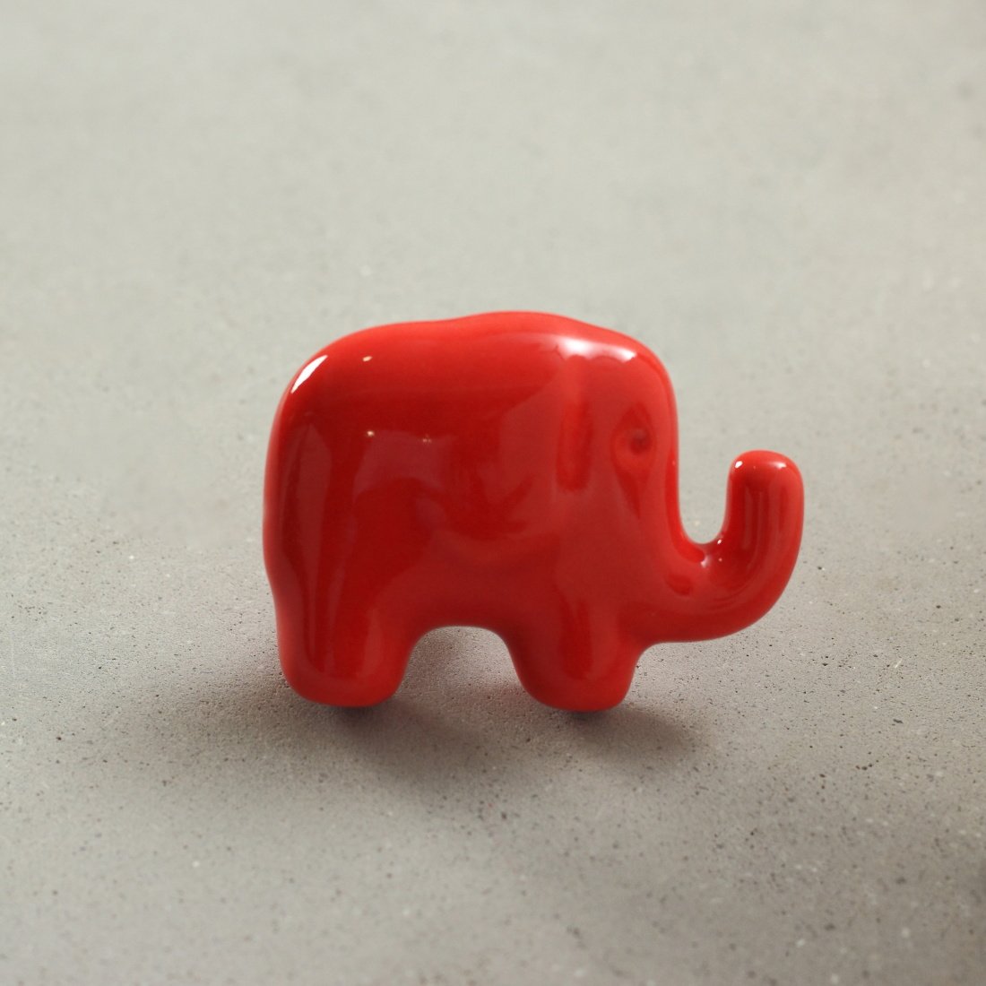 Jumbo Elephant Knobs (With Colour Variants)